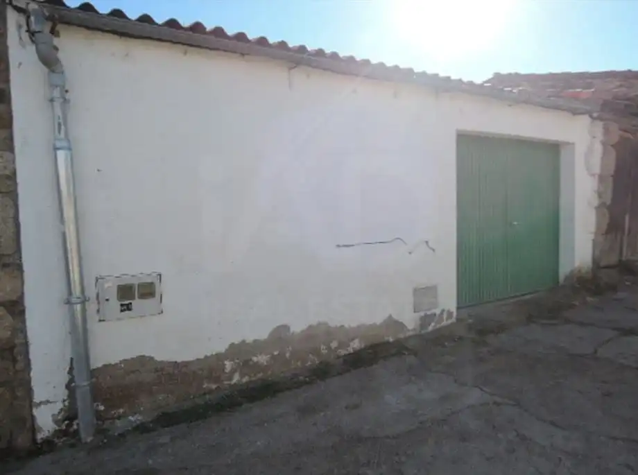 Aparcament de Casa o xalet en venda en La Horcajada 