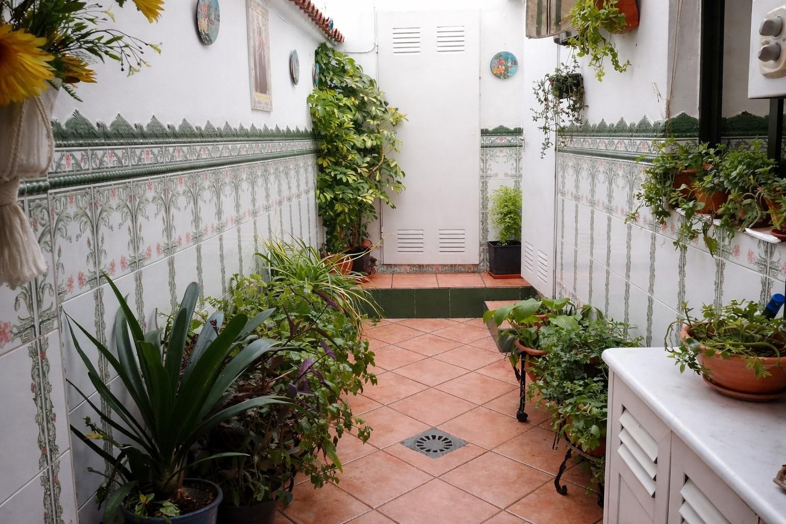 Single-family semi-detached for sale in Baena