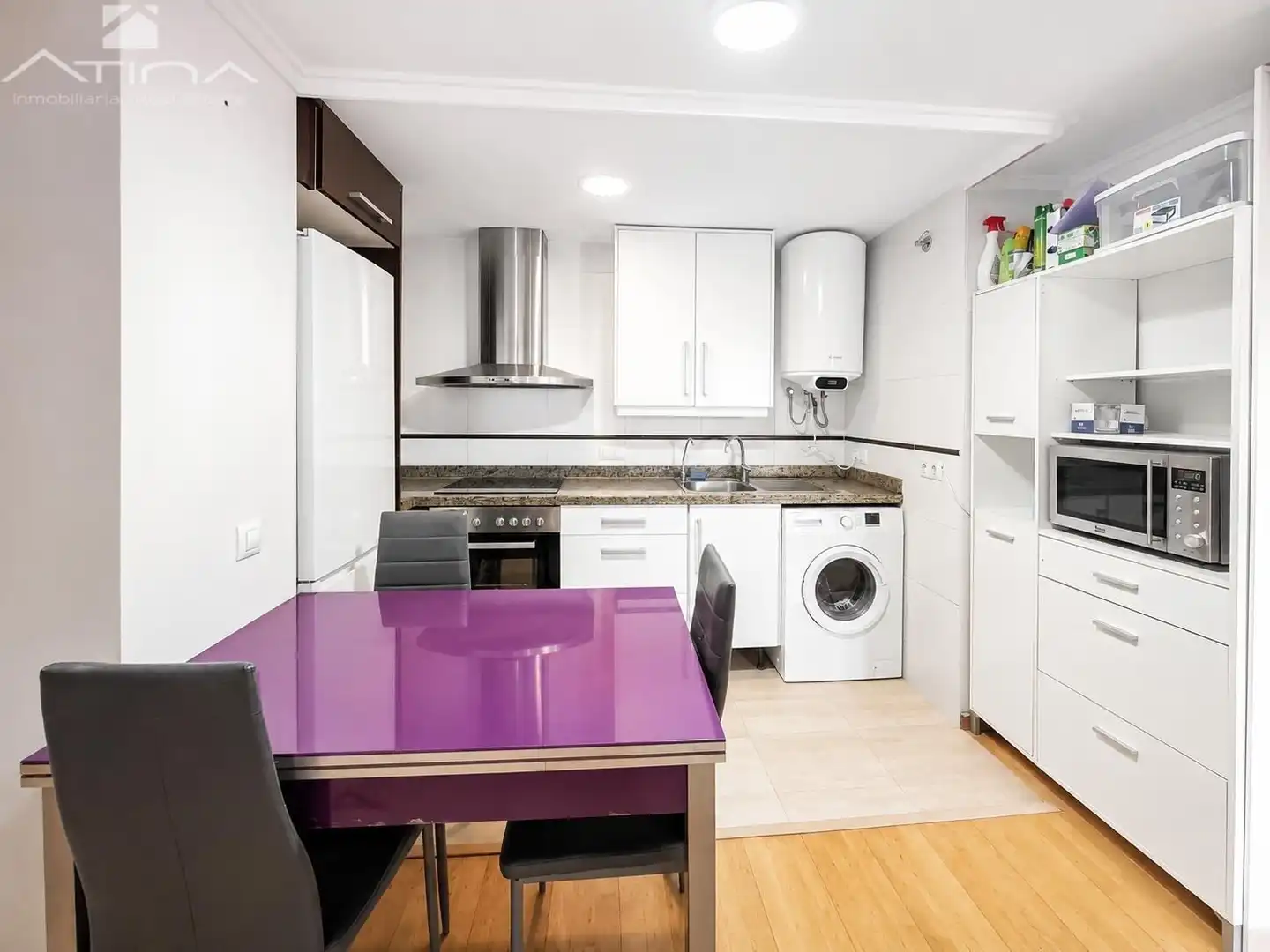Kitchen of Flat for sale in Gandia  with Air Conditioner, Heating and Parquet flooring