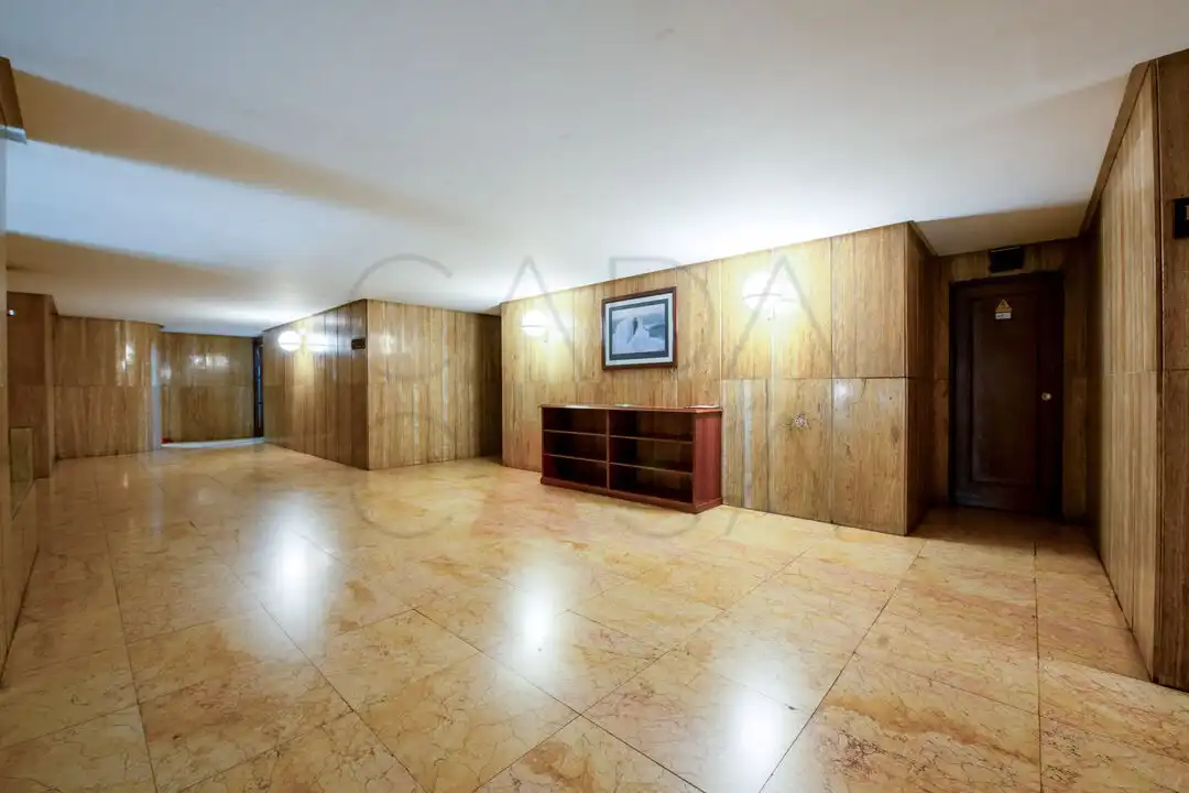 Piso con ascensor en venta en Cuatro Caminos, imagen 25