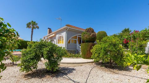 Descubre esta magniacutefica vivienda independiente situada sobre una amplia parcela de 900 m2, un auteacutentico oasis de privaci, imatge 4