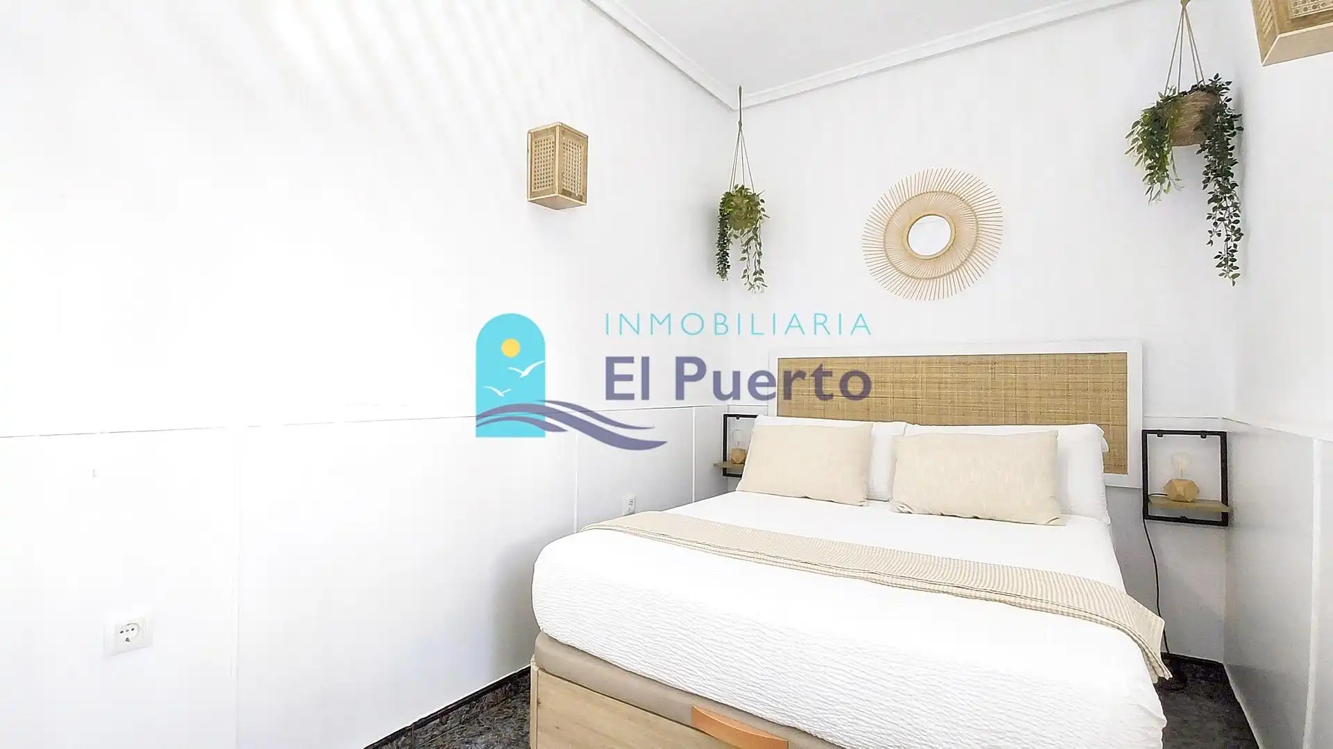 Habitación de Apartamento en venta en Águilas con Aire acondicionado y Amueblado