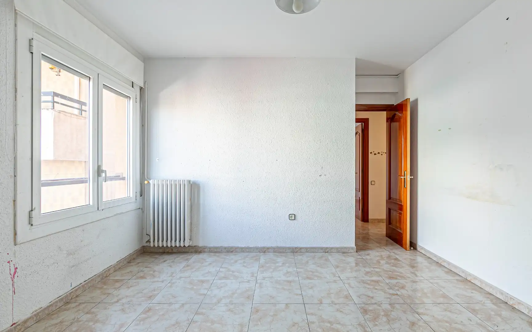 Piso en venta en Pere III, Centre - Passeig i Rodalies
