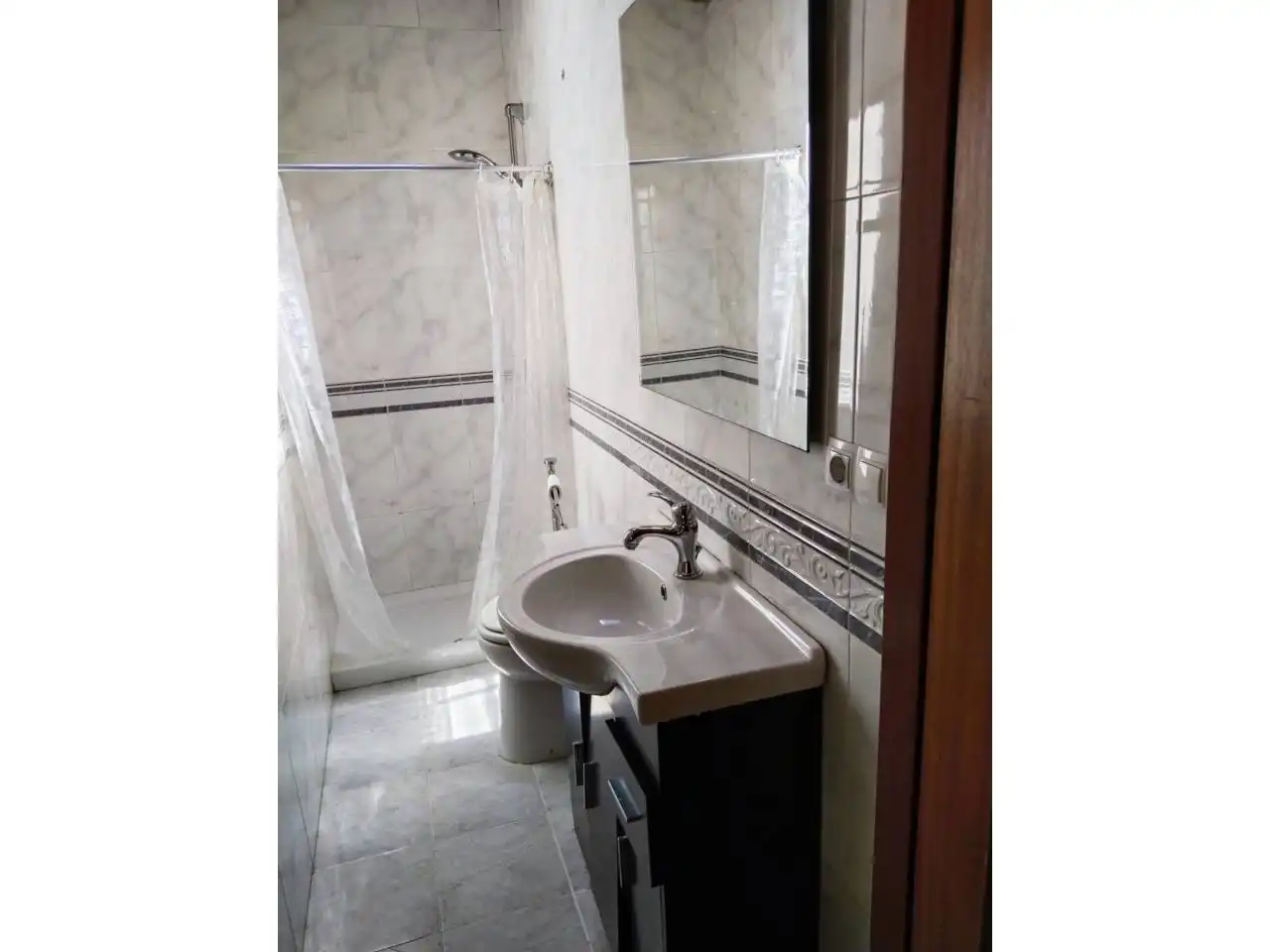 Baño de Apartamento de alquiler en Burgos con Calefacción y Amueblado