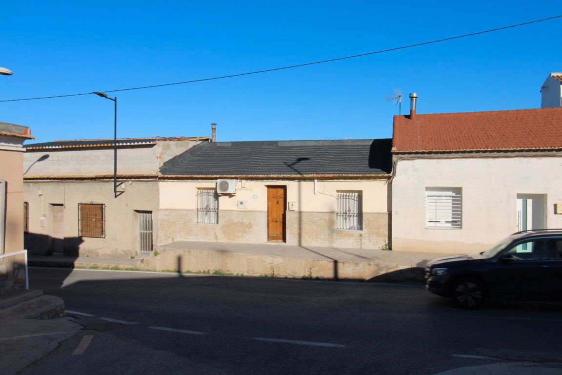 Exterior view of Houses for sale in Algorfa  with Furnished