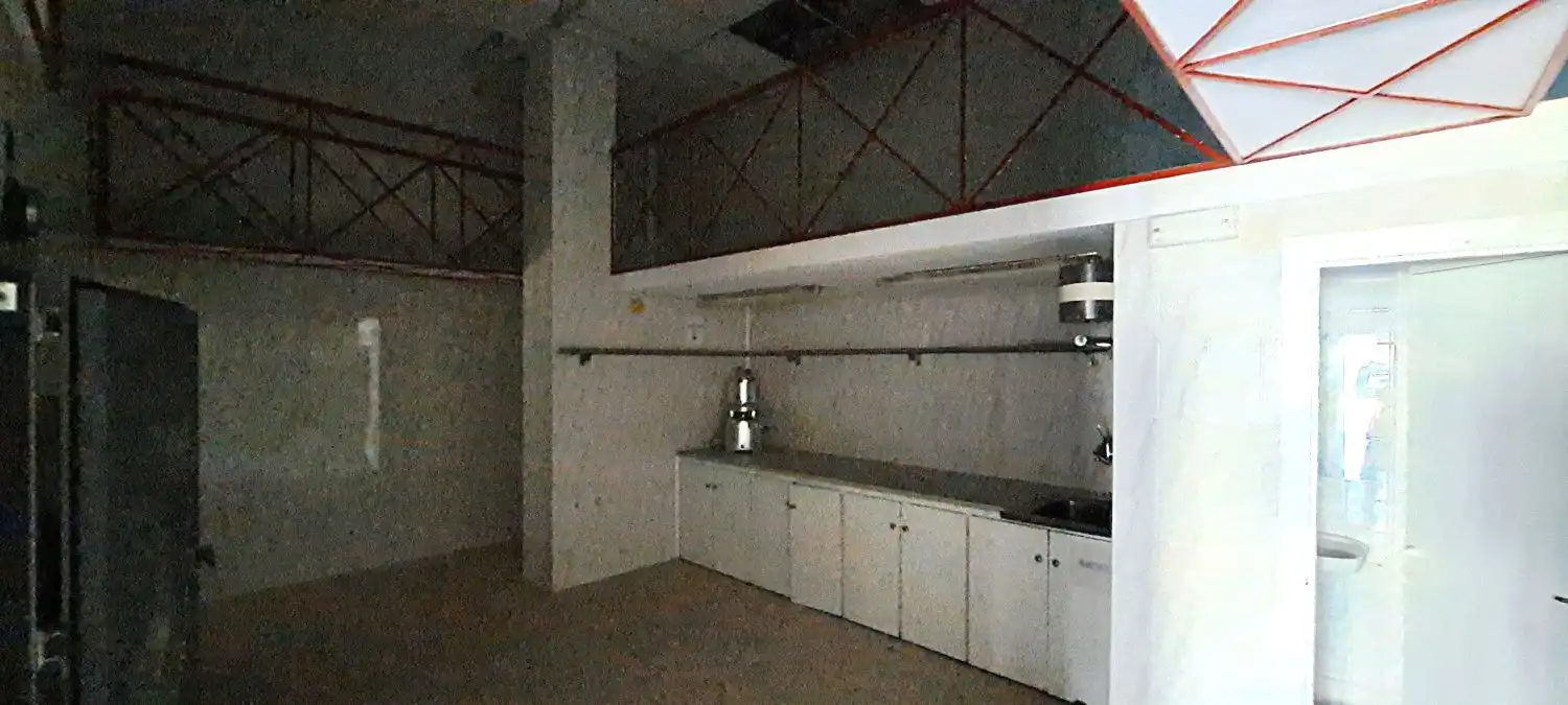 Local comercial en venda a Santo Domingo y San Martín, imagen 7