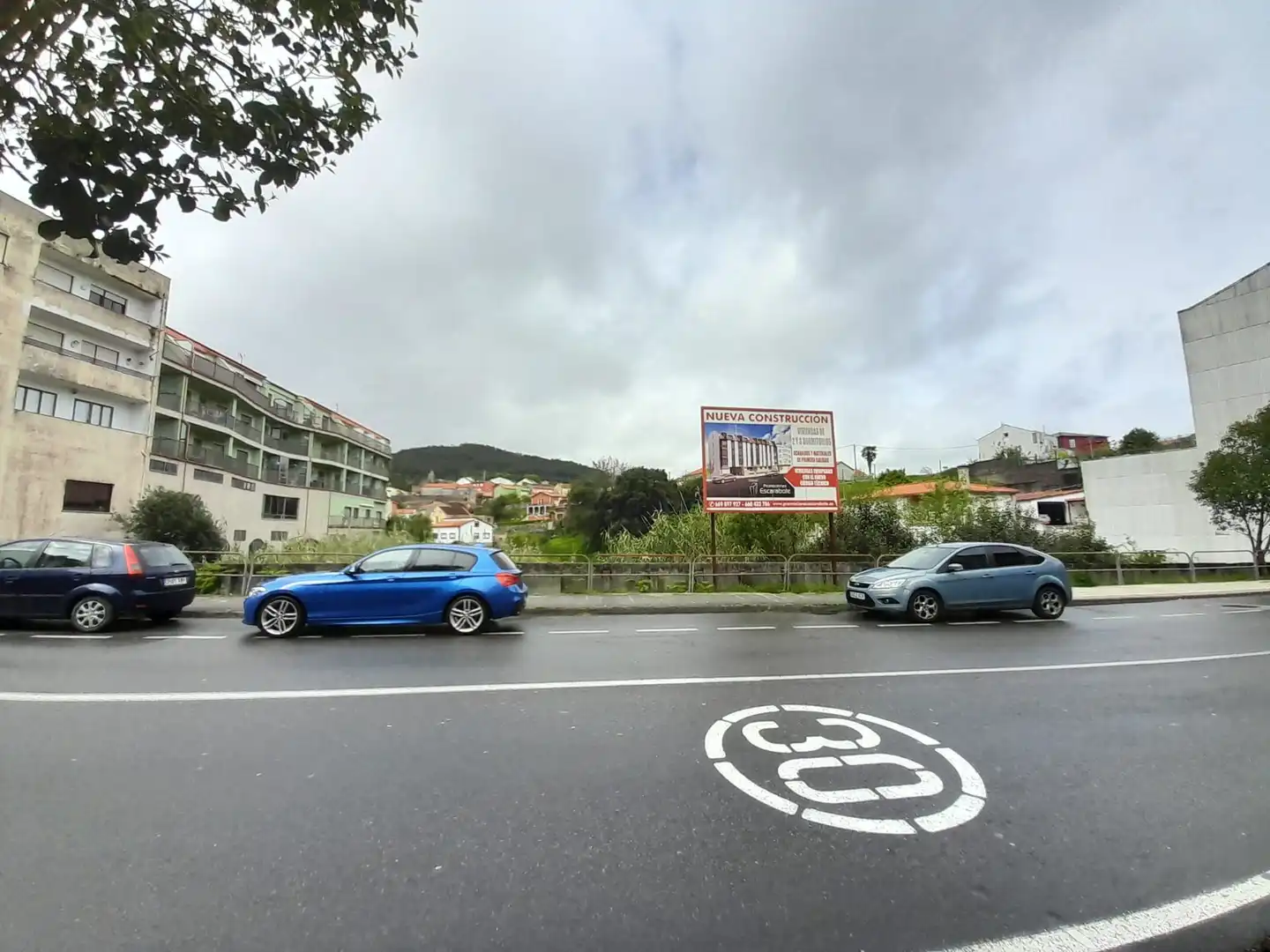Wohnbaugrundstück zum Verkauf in Boiro