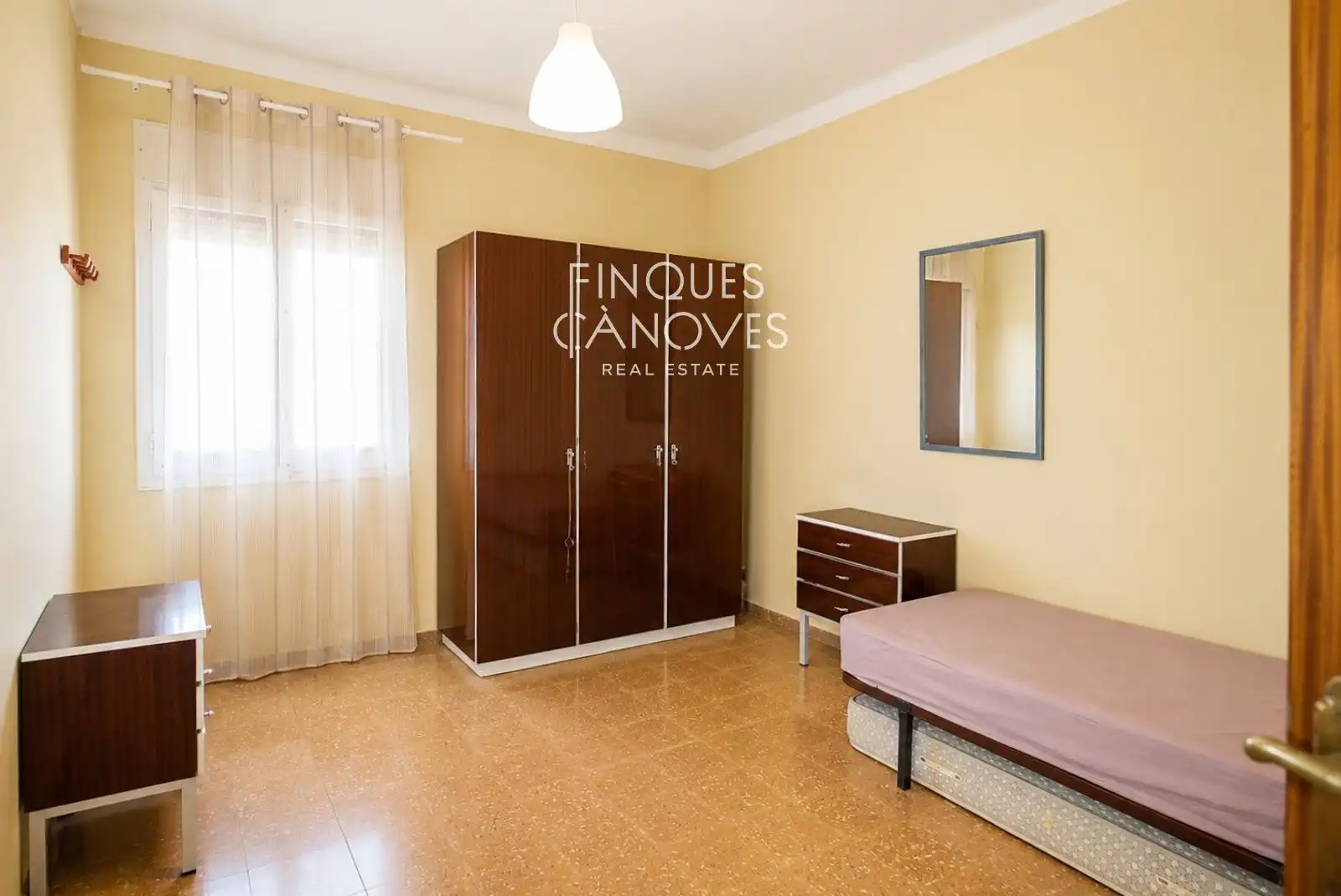 Dormitori de Casa o xalet en venda en Caldes de Malavella amb Calefacció, Terrassa i Traster