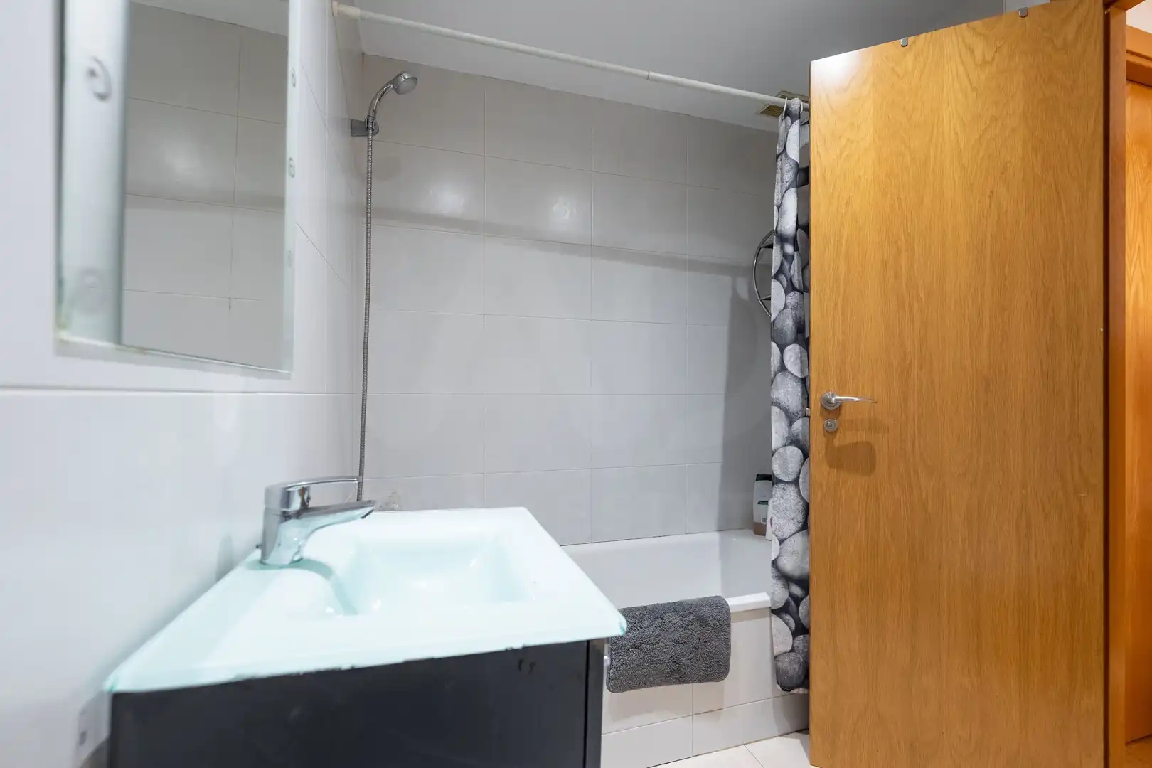 Baño de Dúplex en venta en Torrejón de Ardoz con Calefacción, Terraza y Piscina