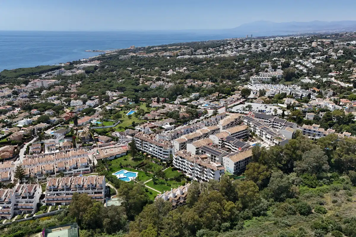 Apartamento con piscina en venta en Calahonda, imagen 30