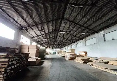Nau industrial en venda en Hacinas