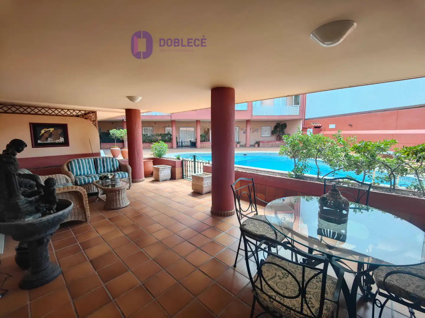 Terraza de Casa adosada en venta en Nigrán con Calefacción, Jardín privado y Parquet