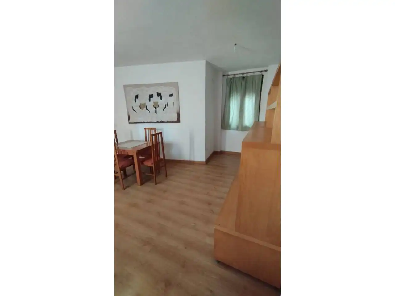Sala de estar de Piso en venta en Ocaña con Calefacción, Parquet y Amueblado