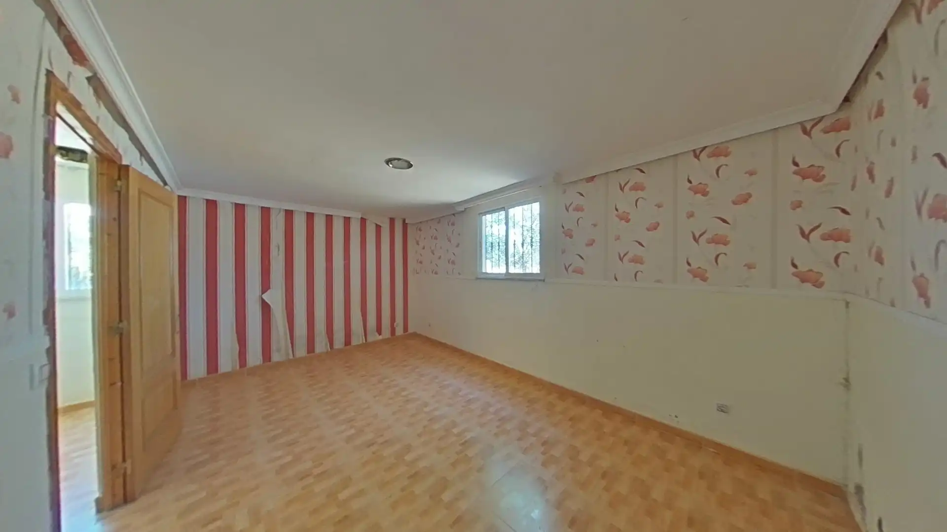 Casa o chalet en venta en Badajoz con Jardín privado, Terraza y Trastero