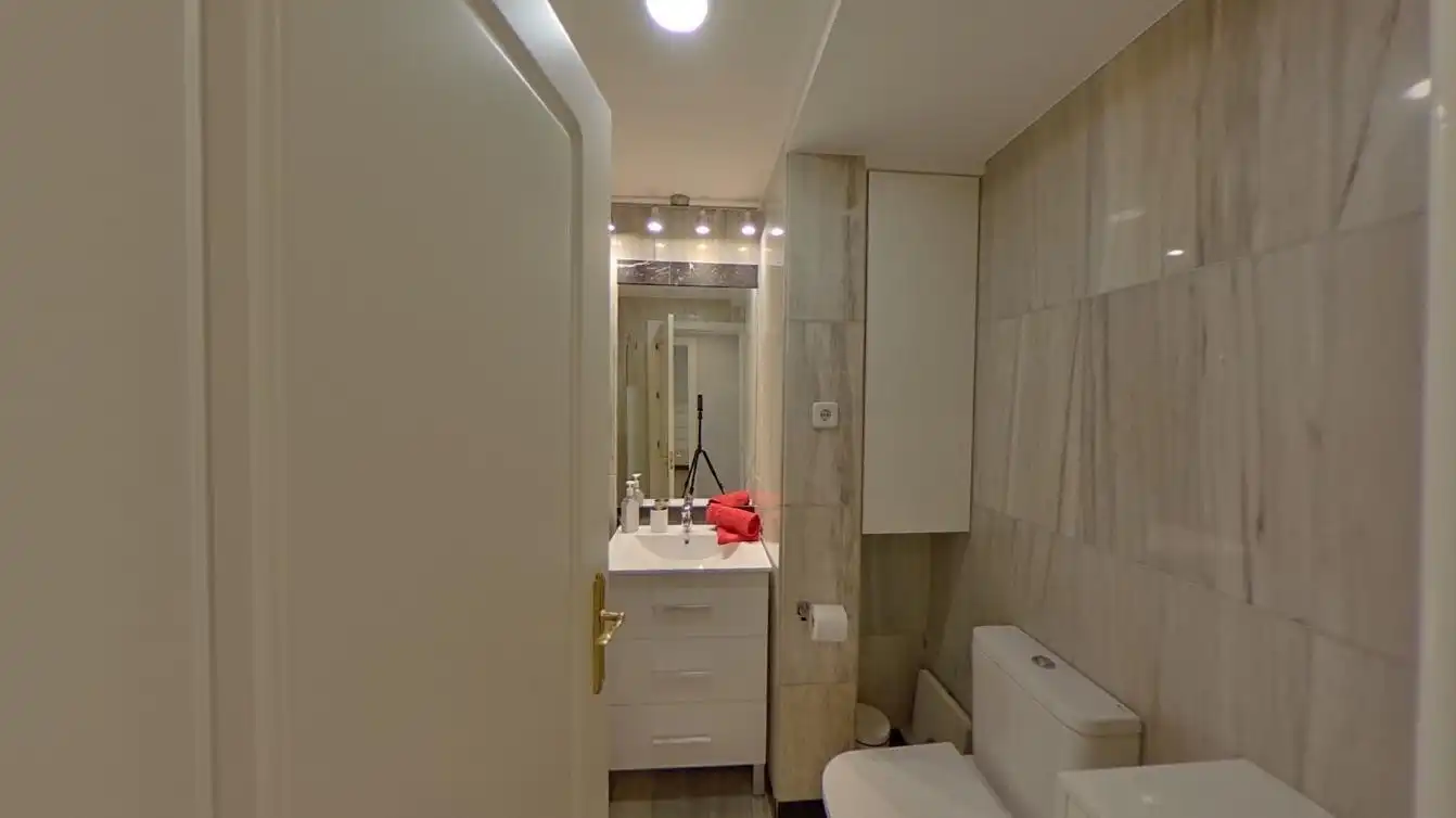 Flat with lift to rent in Calle de Alvarado, imagen 28