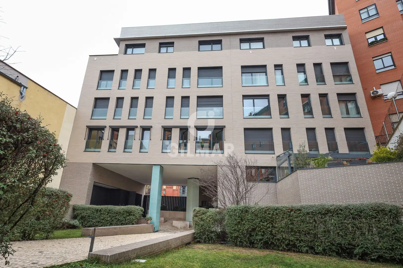 Vista exterior de Ático en venta en Madrid con Calefacción, Jardín privado y Trastero