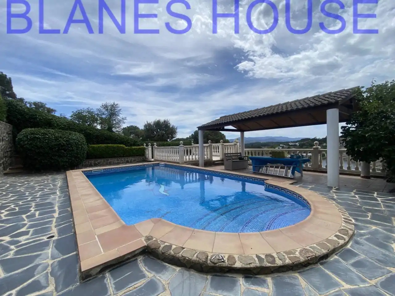 Piscina de Casa o chalet en venta en Maçanet de la Selva con Aire acondicionado, Jardín privado y Terraza