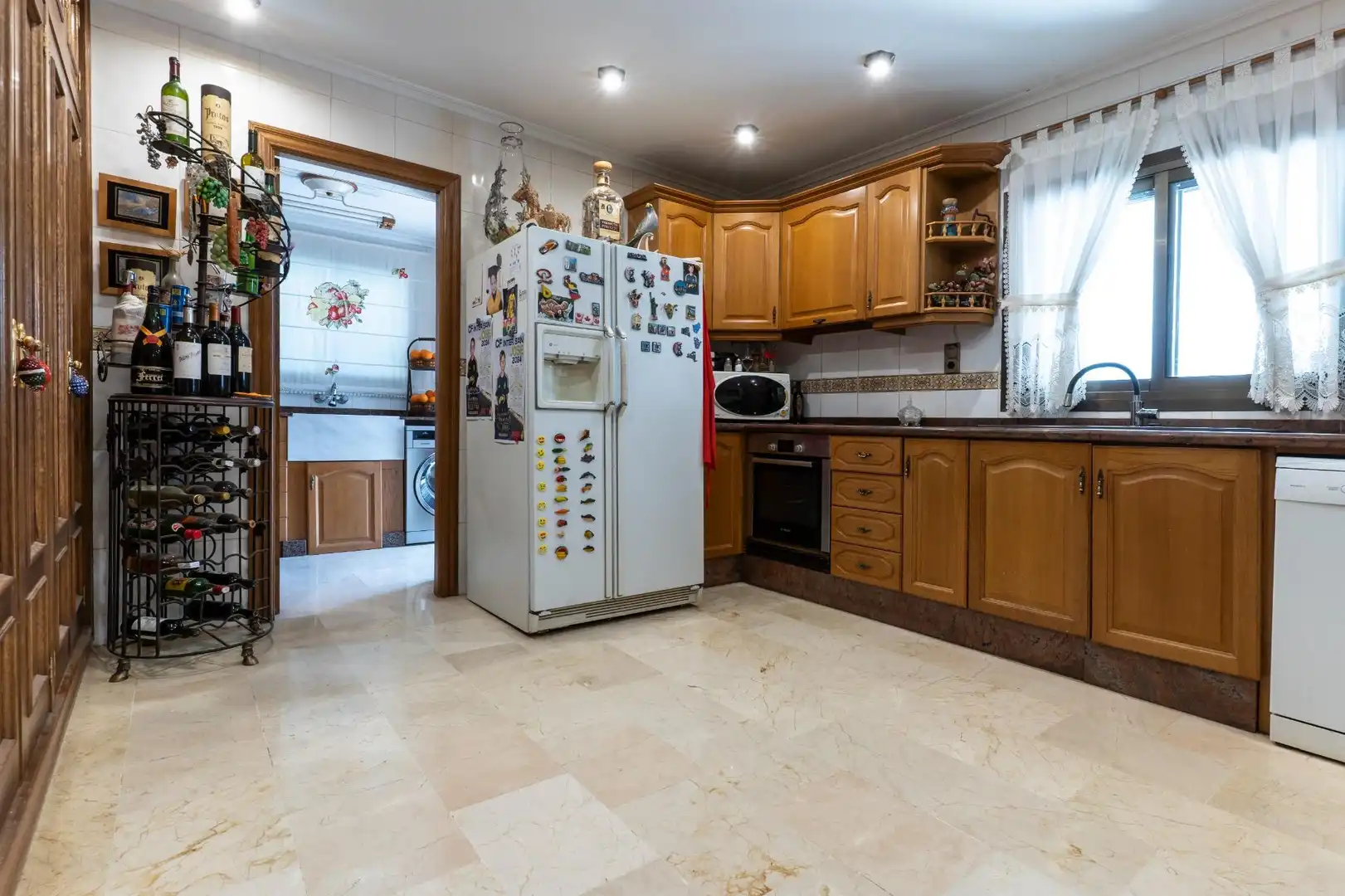 Cocina de Casa o chalet en venta en L'Eliana con Aire acondicionado, Calefacción y Jardín privado
