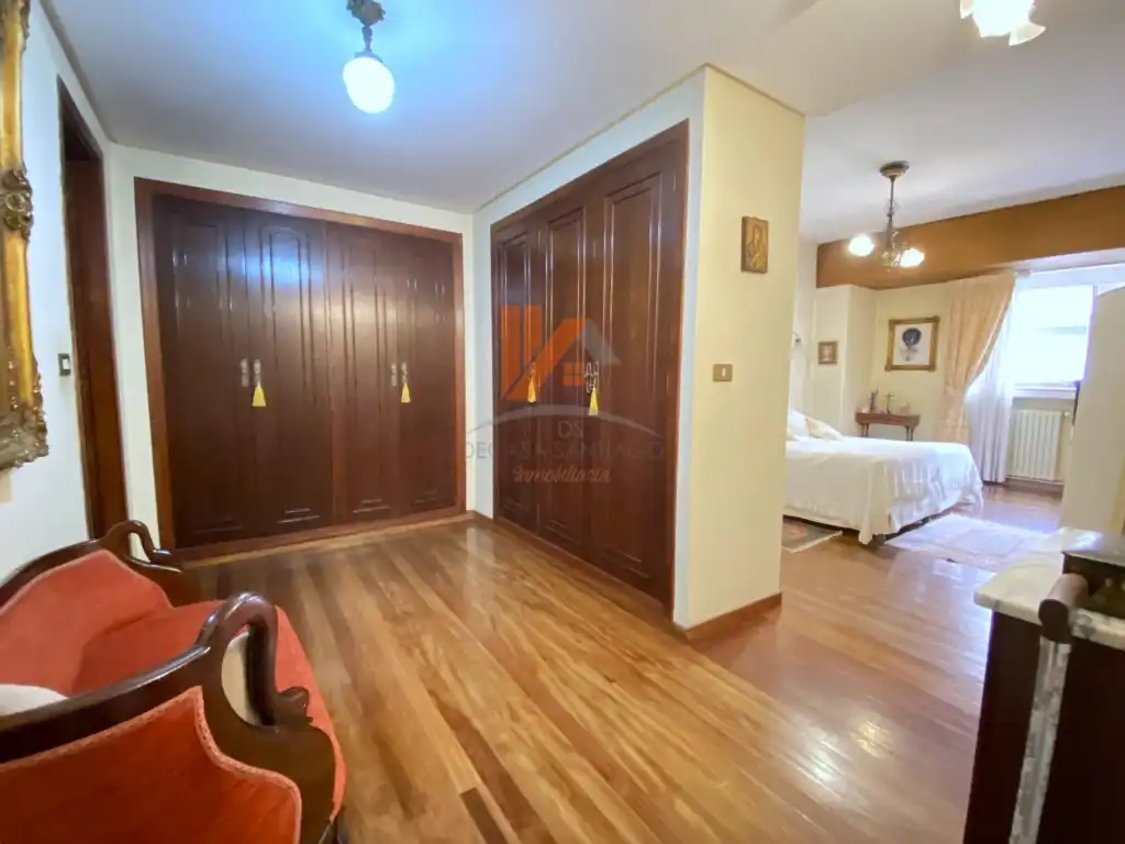 Piso en venta en Santiago de Compostela  con Calefacción y Horno
