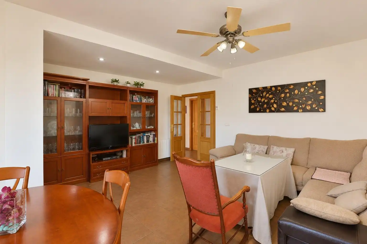 Sala de estar de Casa o chalet en venta en Padul con Aire acondicionado, Calefacción y Piscina