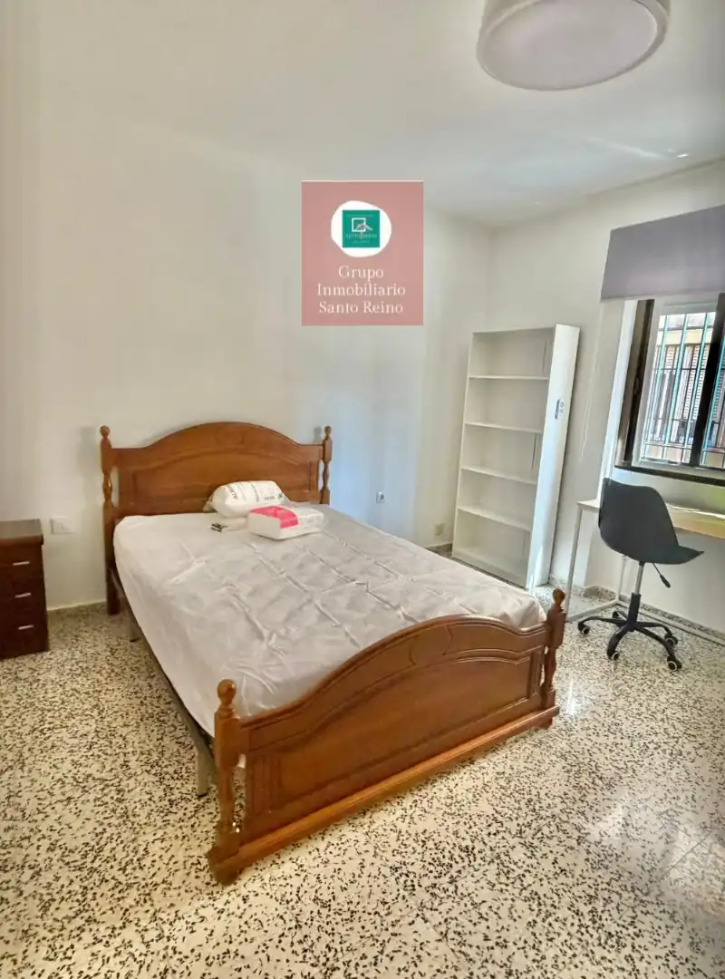 Habitación en Avenida de Madrid, 41, Renfe - Bulevar 1ª y 2ª Fase