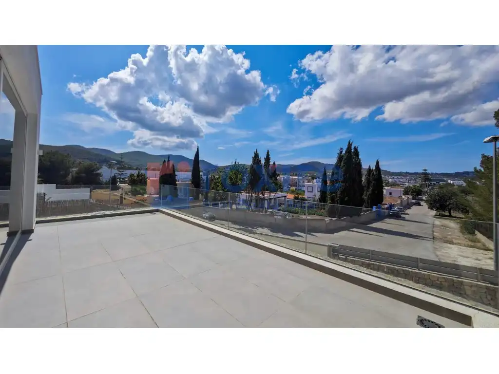 Terrassa de Casa o xalet en venda en Santa Eulària des Riu amb Aire condicionat, Jardí privat i Terrassa