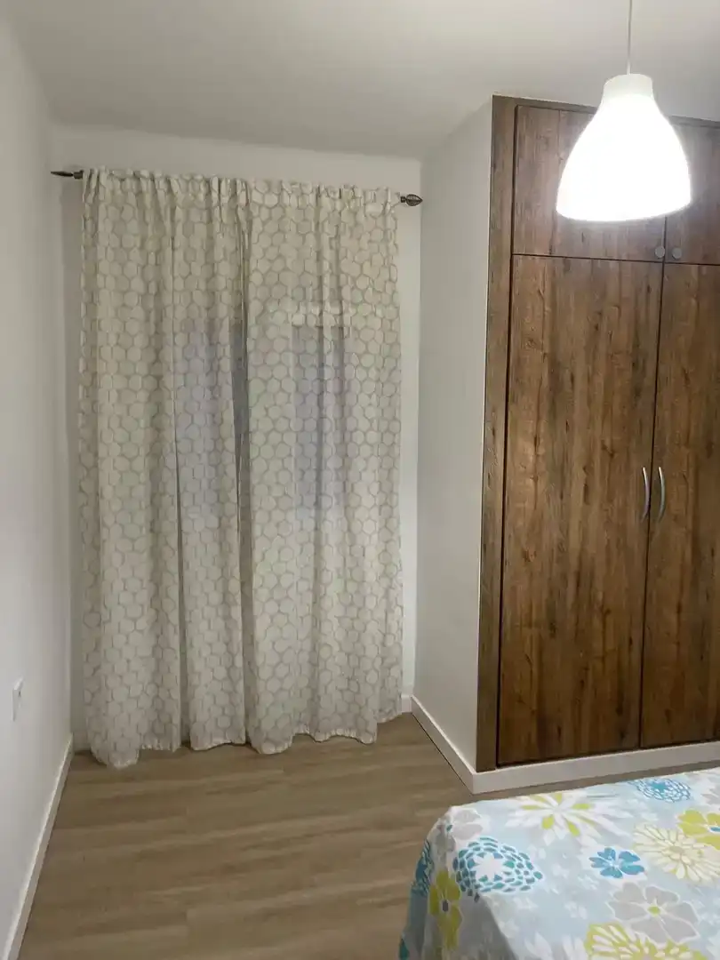 Bedroom of Flat for rent in Carretera de Cádiz