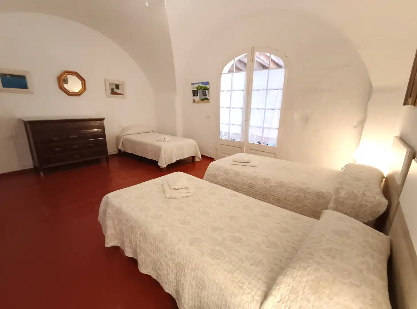 Habitación de Finca rústica en venta en Es Castell con Aire acondicionado, Calefacción y Jardín privado