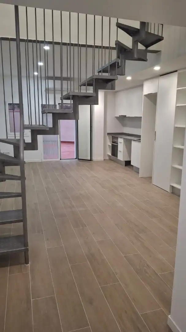 Local comercial en venta en Carrer de Dante Alighieri 10, imagen 2