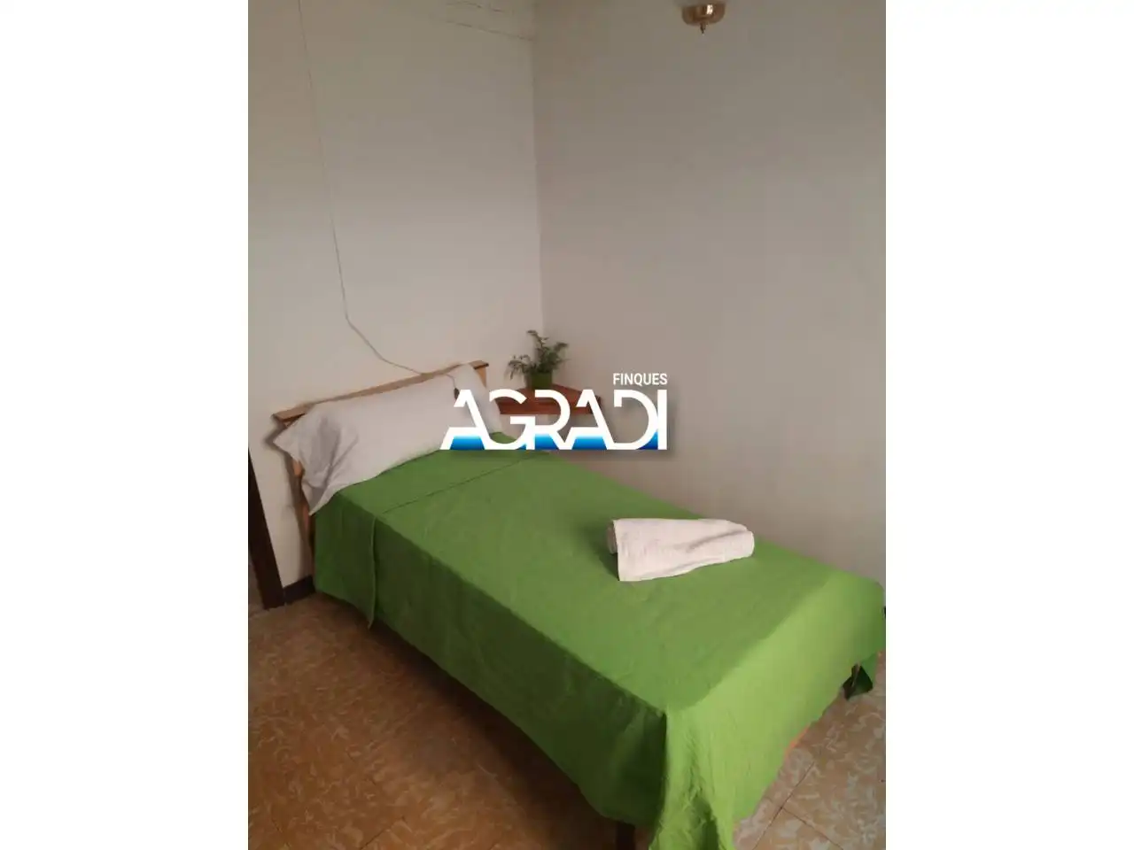Bedroom of Houses for sale in Ginestar