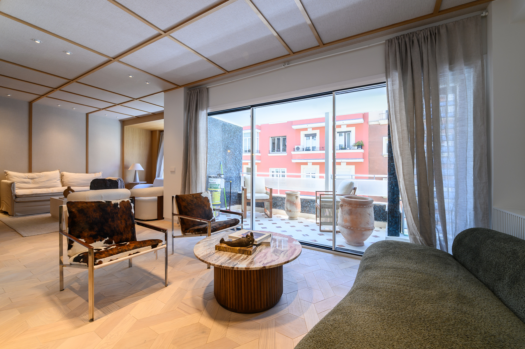 Sala d'estar de Apartament en venda en  Madrid Capital amb Aire condicionat, Calefacció i Terrassa