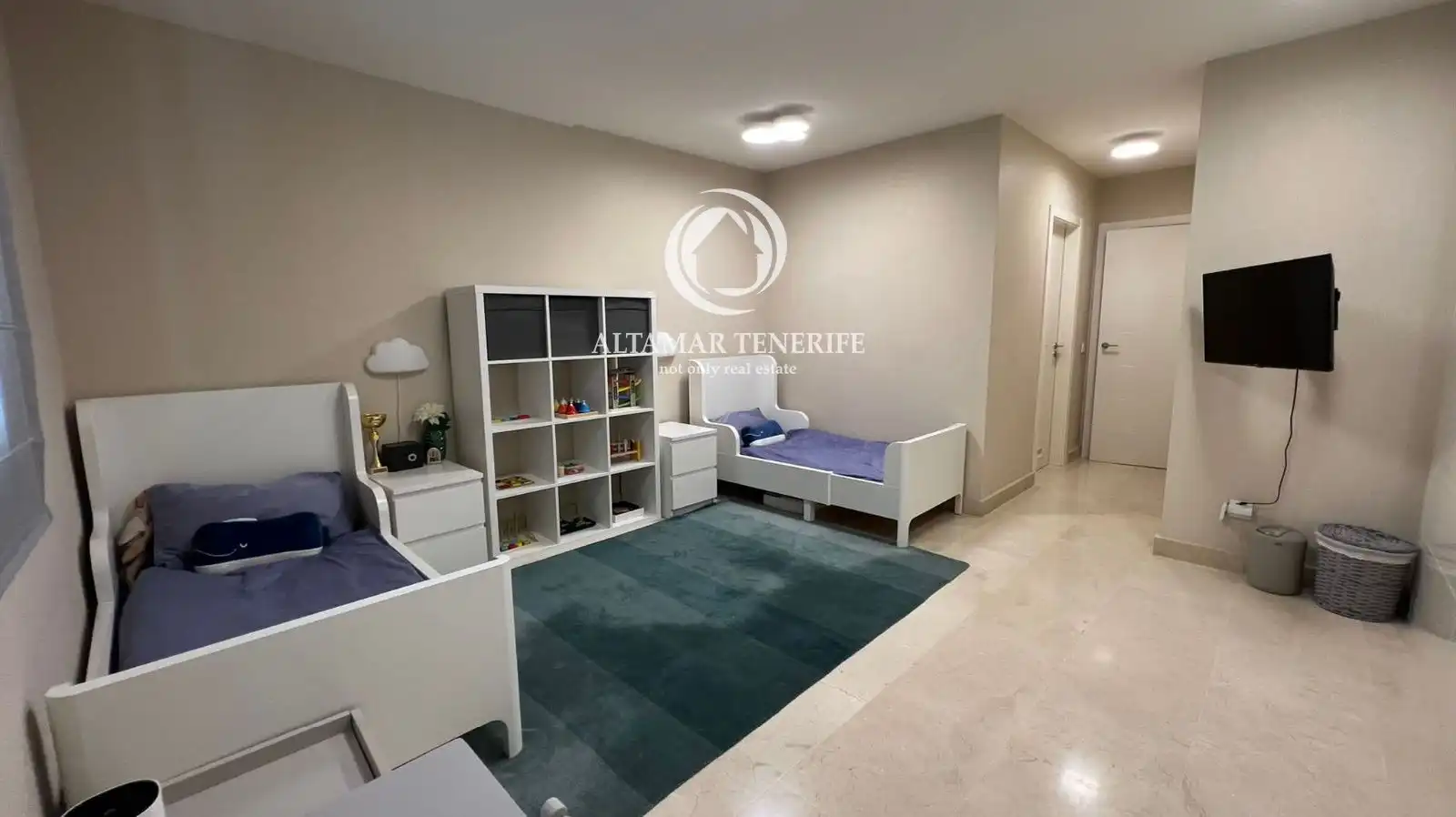 Apartamento con piscina en venta en Costa Adeje, imagen 32