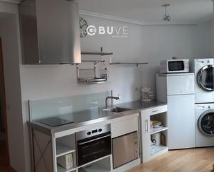 Kitchen of Flat for sale in Oviedo   with Heating and Storage room