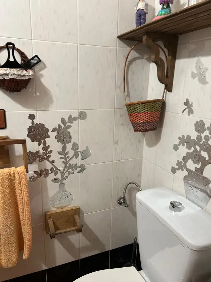 Bathroom of Detached homes for sale in Villardompardo  with Private garden, Terrace and Storage room