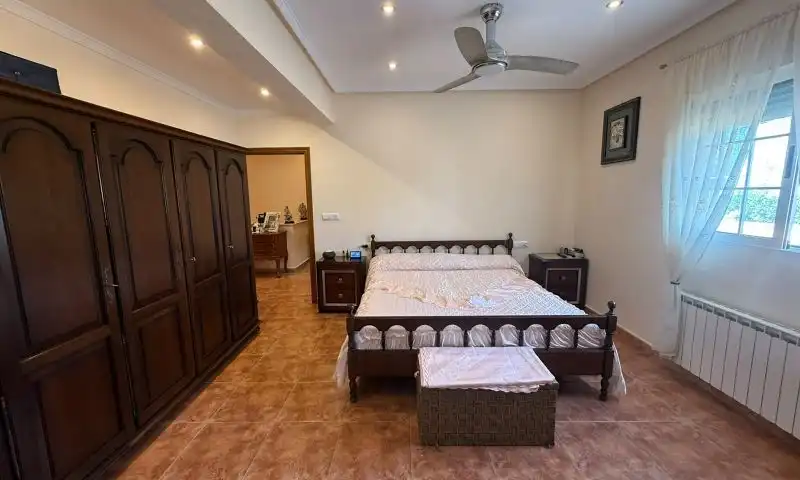 Villa zum Verkauf in Calle  Almendro, imagen 39