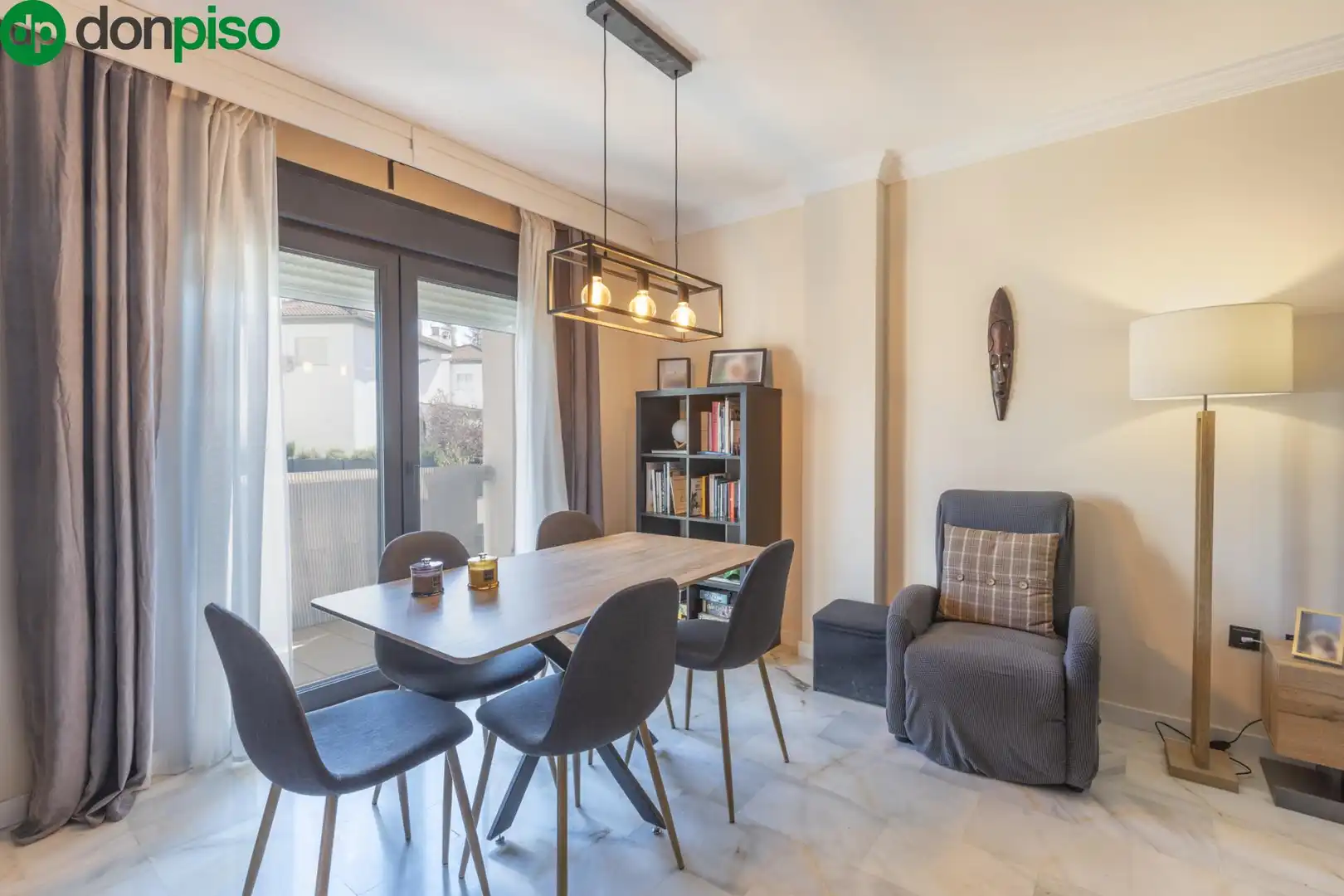 Flat for sale in Avenida de la Casa Grande, Gójar