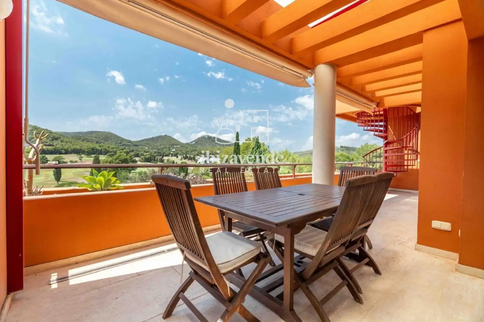 Terraza de Dúplex en venta en Santa Eulària des Riu con Aire acondicionado, Terraza y Trastero
