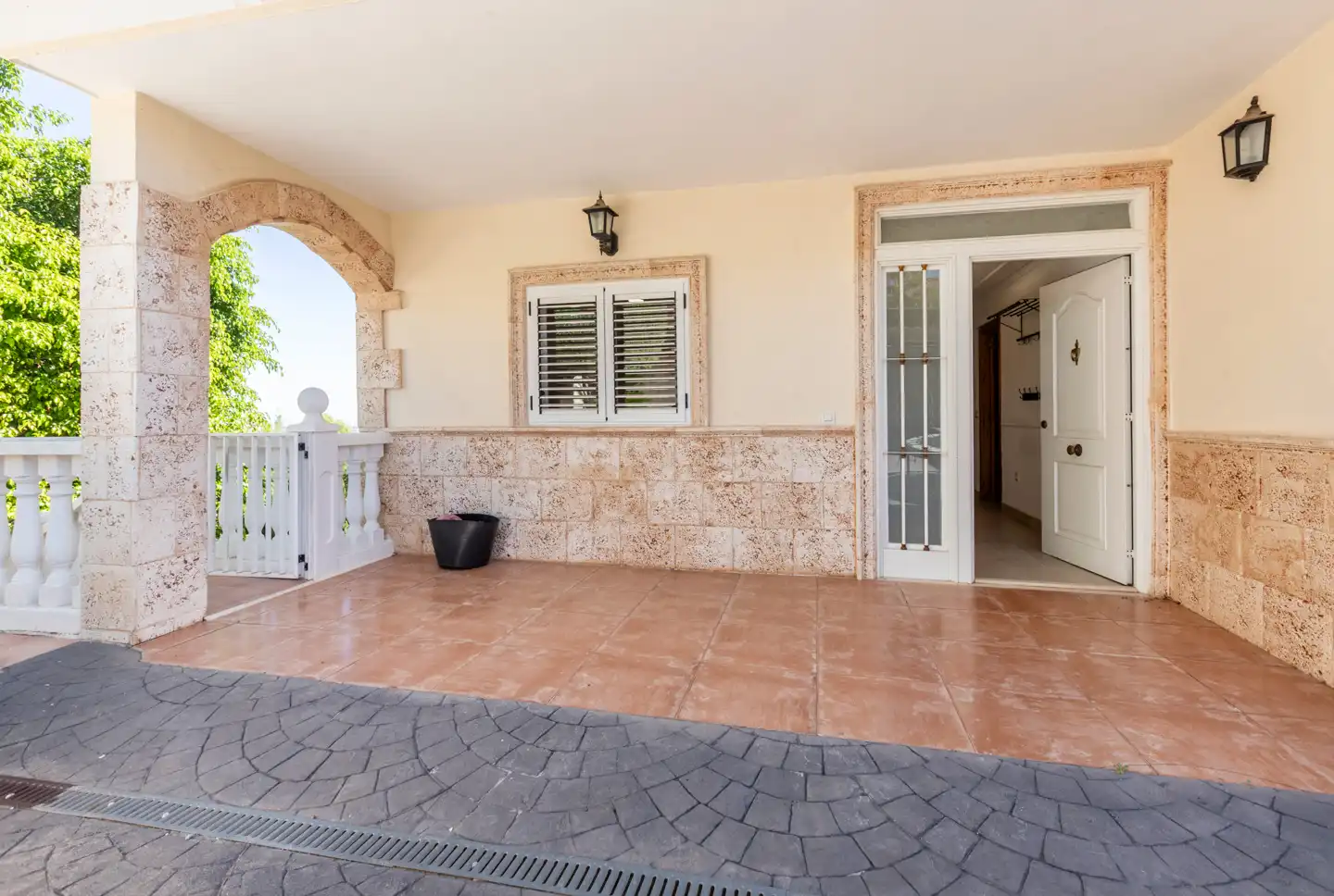 Casa adosada en venda en Chiva amb Aire condicionat, Calefacció i Jardí privat
