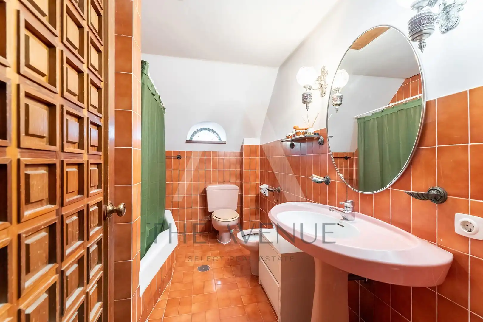 Baño de Casa o chalet en venta en Boadilla del Monte con Calefacción, Jardín privado y Terraza