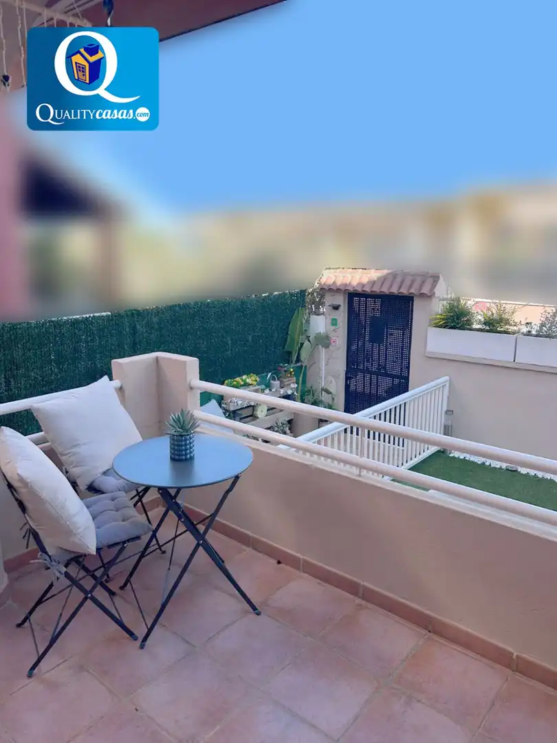 Reihenhaus mit Terrasse zum Verkauf in Valverde, imagen 3