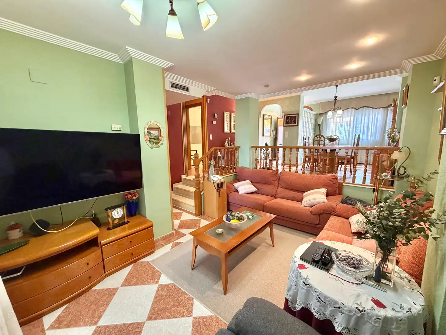 Living room of Houses for sale in Torrent  with Air Conditioner, Heating and Private garden