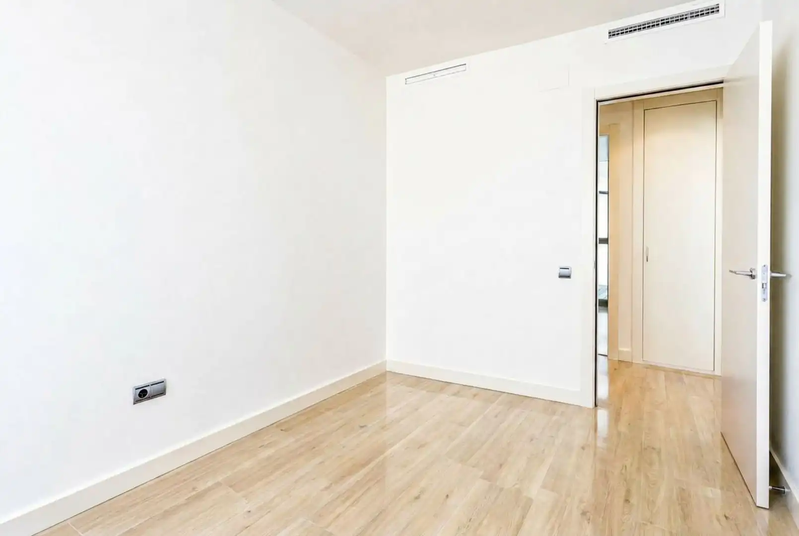 Piso con piscina en venta en Passeig de Garcia Fària, imagen 10
