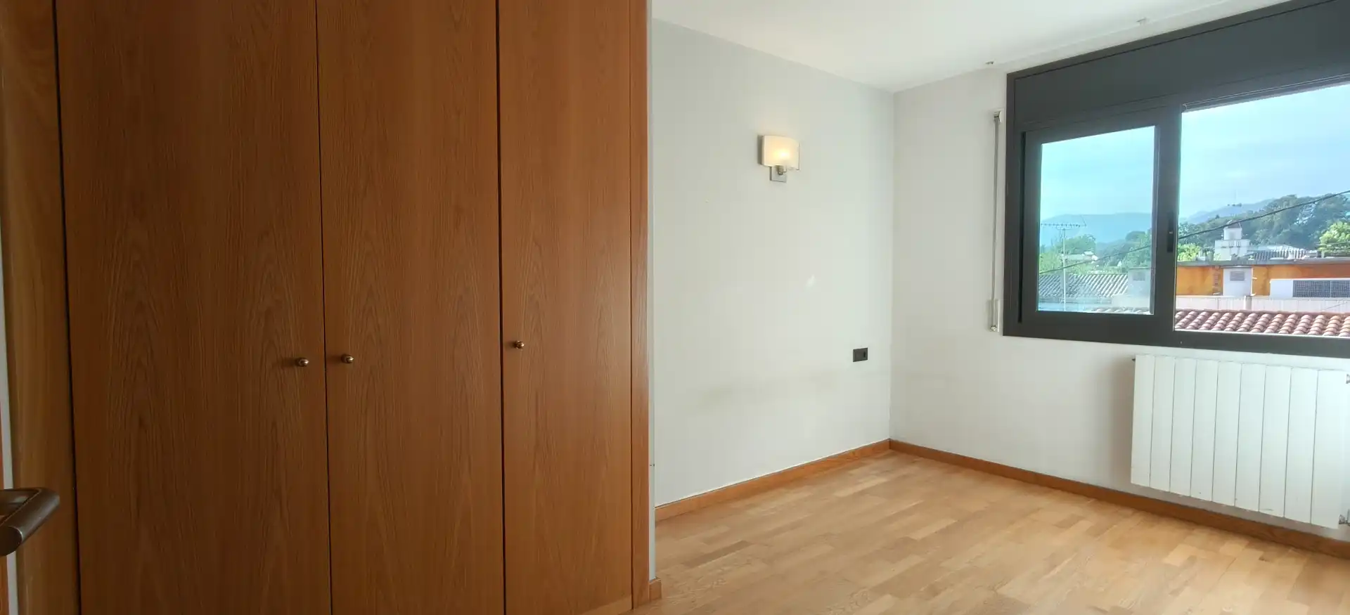 Schlafzimmer von Wohnung zum Verkauf in Sant Antoni de Vilamajor mit Abstellraum, Ofen und Balkon