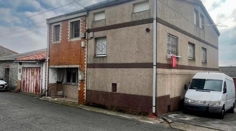 Foto 2 de Casa adosada en venda a Calle San Miguel, Alisal - San Román, Cantabria