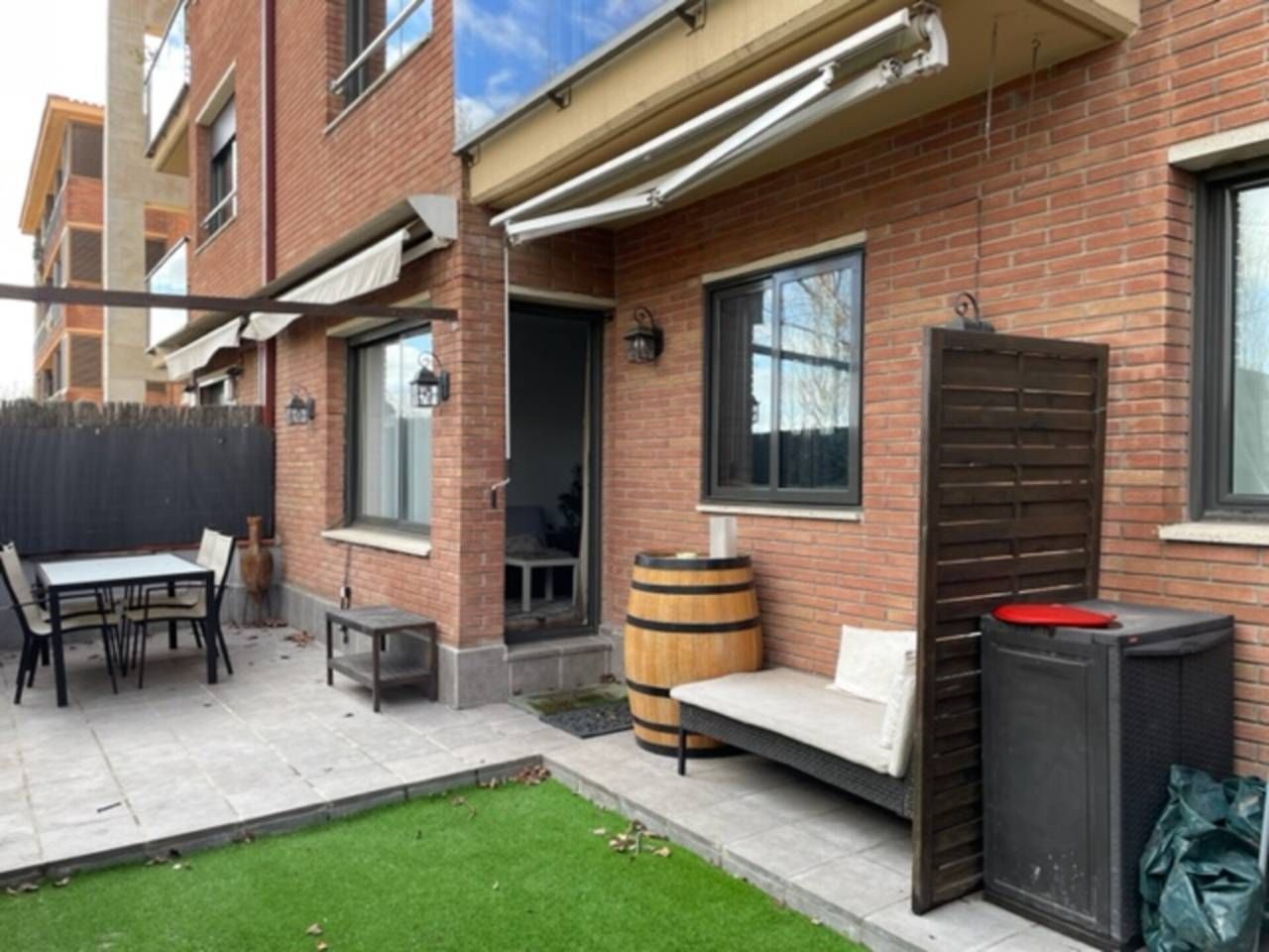 Pis de lloguer a Calle plaça de la creu de coll fava, Coll Favà