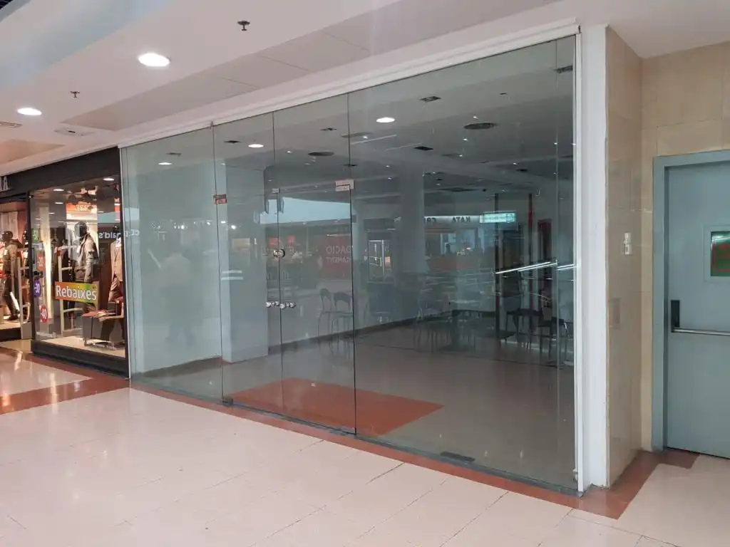 Commercial properties for sale in Fontsanta - Fatjó