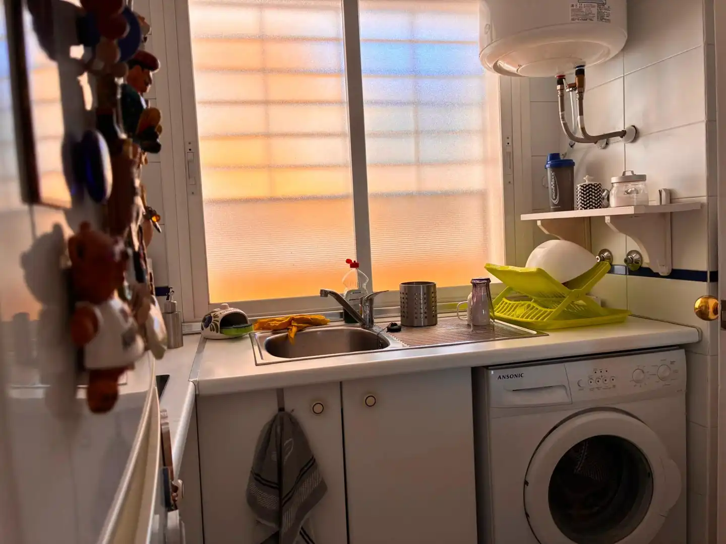 Kitchen of Flat for sale in Sevilla