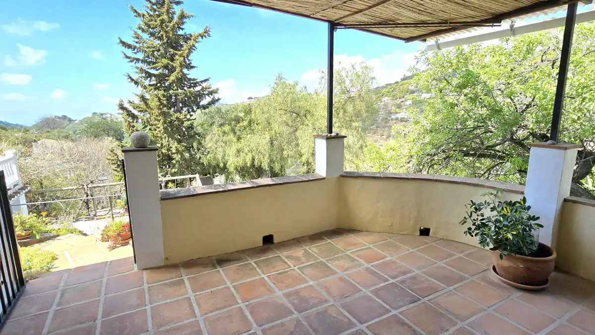 Casa rústica amb jardí en venda a Cómpeta, imagen 49
