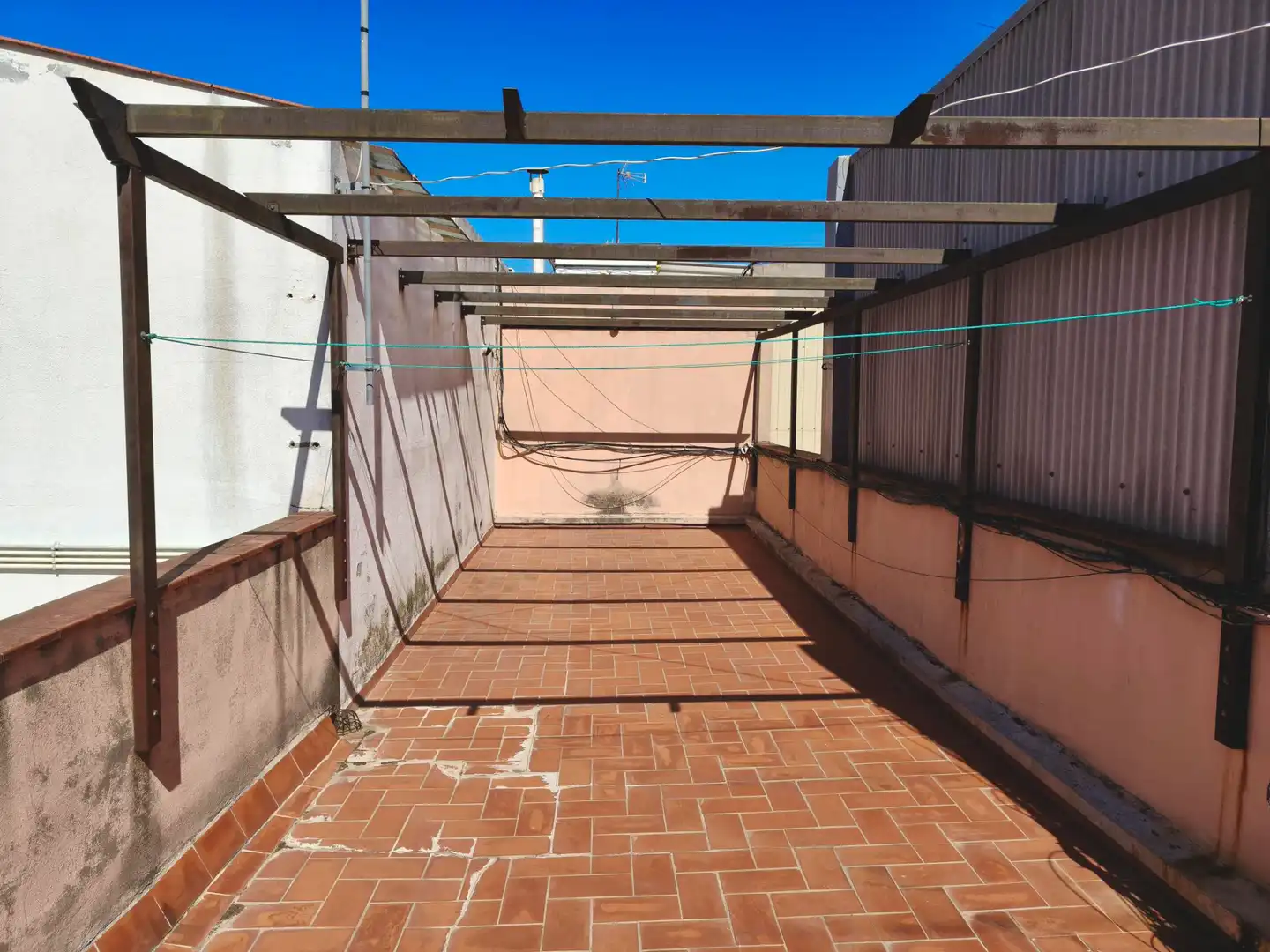 Terraza de Ático en venta en L'Hospitalet de Llobregat con Parquet, Terraza y Trastero