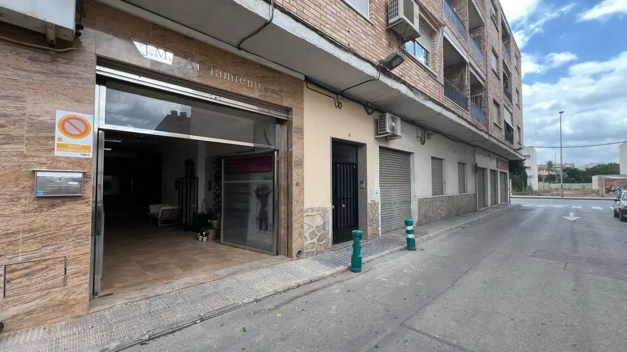 Geschaftsraum zum Verkauf in Barrio del Progreso